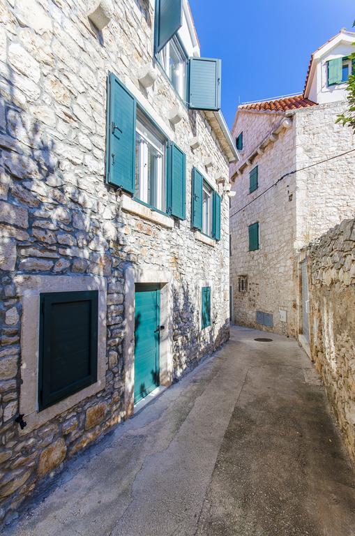 Apartment Megi In Supetar Historical Core Exteriér fotografie